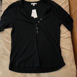 Ladies Banana Republic black v-neck t-shirt size XL NWT
